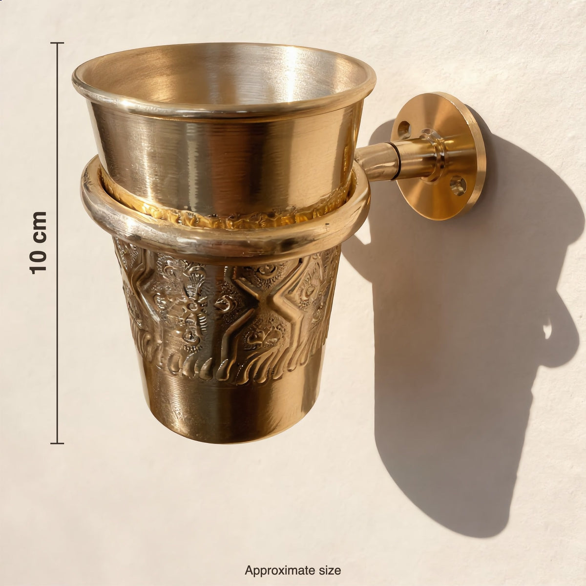 Brass toothbrush cup size: about 10 cm high